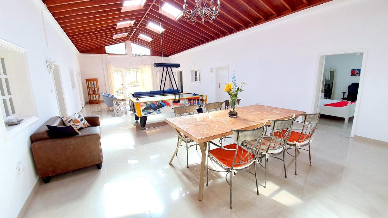 Stunning Sea View Villa With 6 Bedrooms & Heated Pool - Villa Renaissance Playa Blanca  Eksteriør bilde